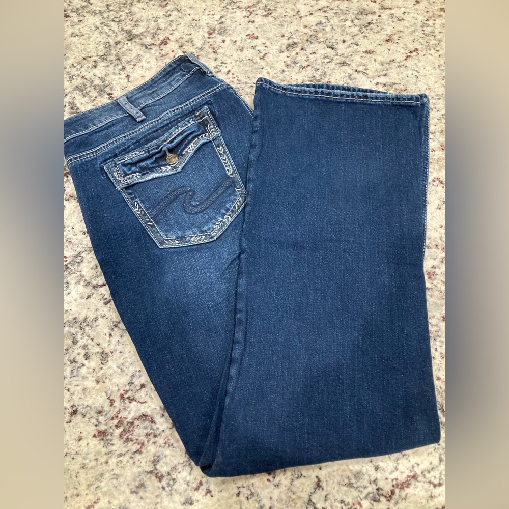 Suki Slim Boot cut jeans